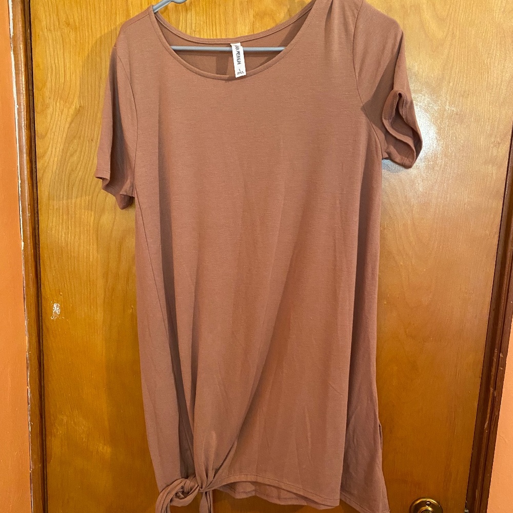 Women's light brown tunic